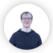Adrien, Développeur